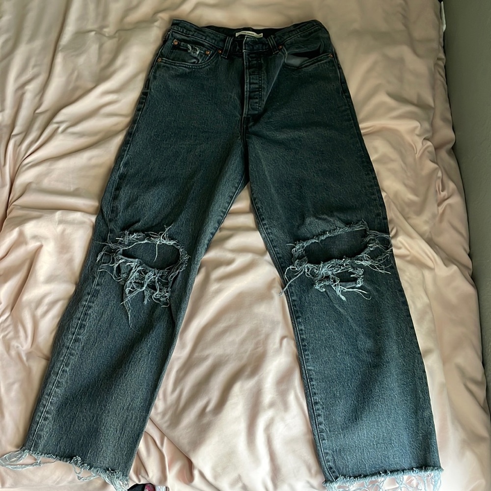 Levi’s rib cage Jean, Size 30, Washed Black 🖤